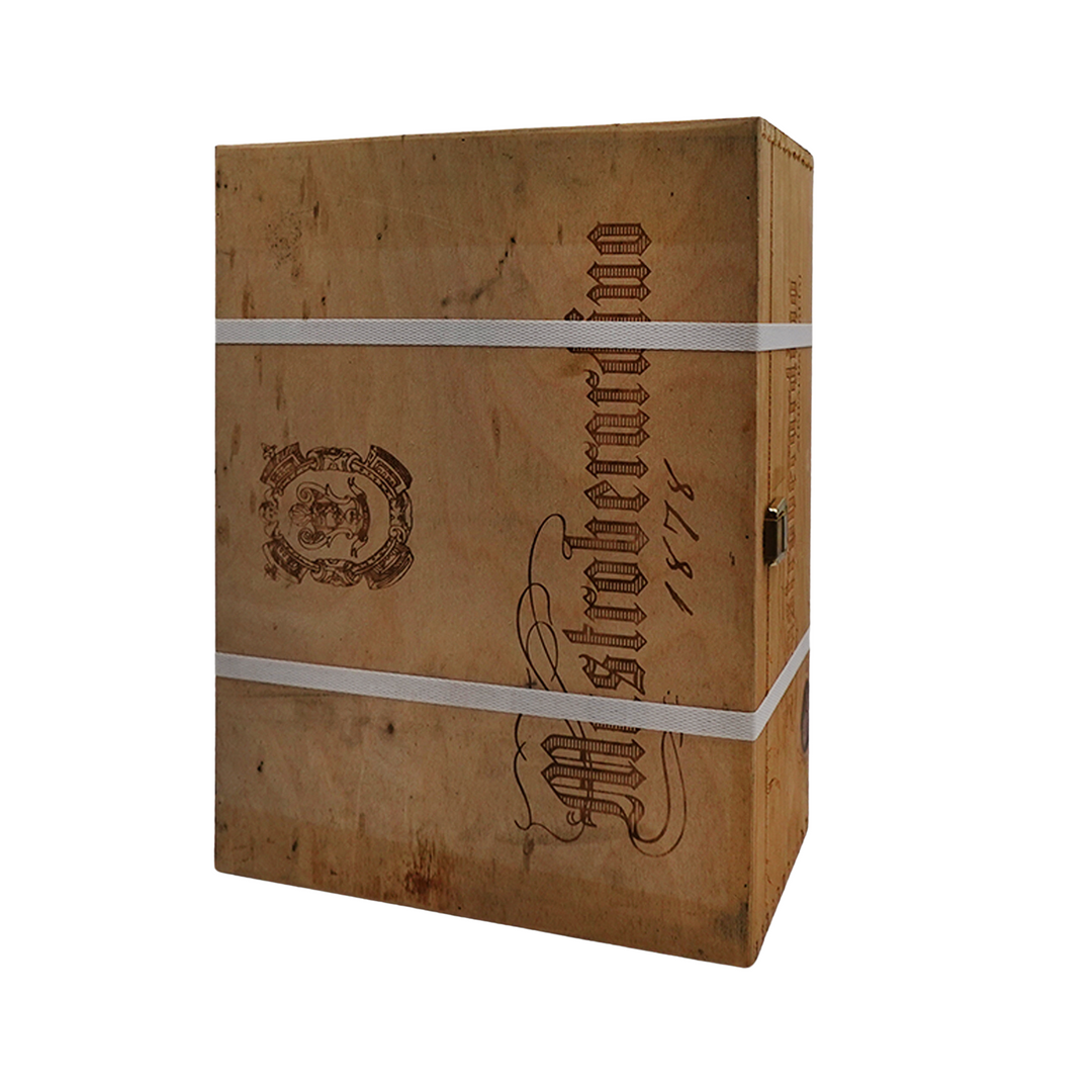 Mastroberardino Taurasi Riserva 2004 Full Box